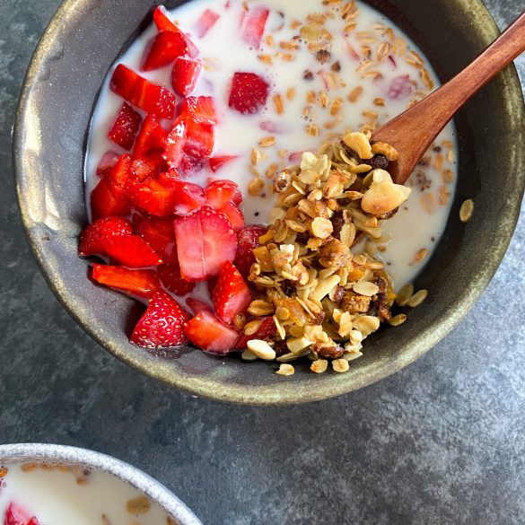 Brokastu auzu pārslu granola